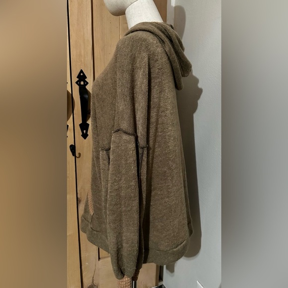 BIBI Olive Hooded Terry Hoodie Sweater - Picture 5 of 7